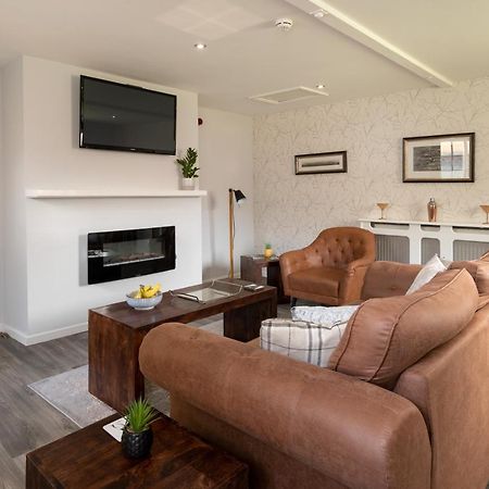 The Stable Suite At York Racecourse 외부 사진