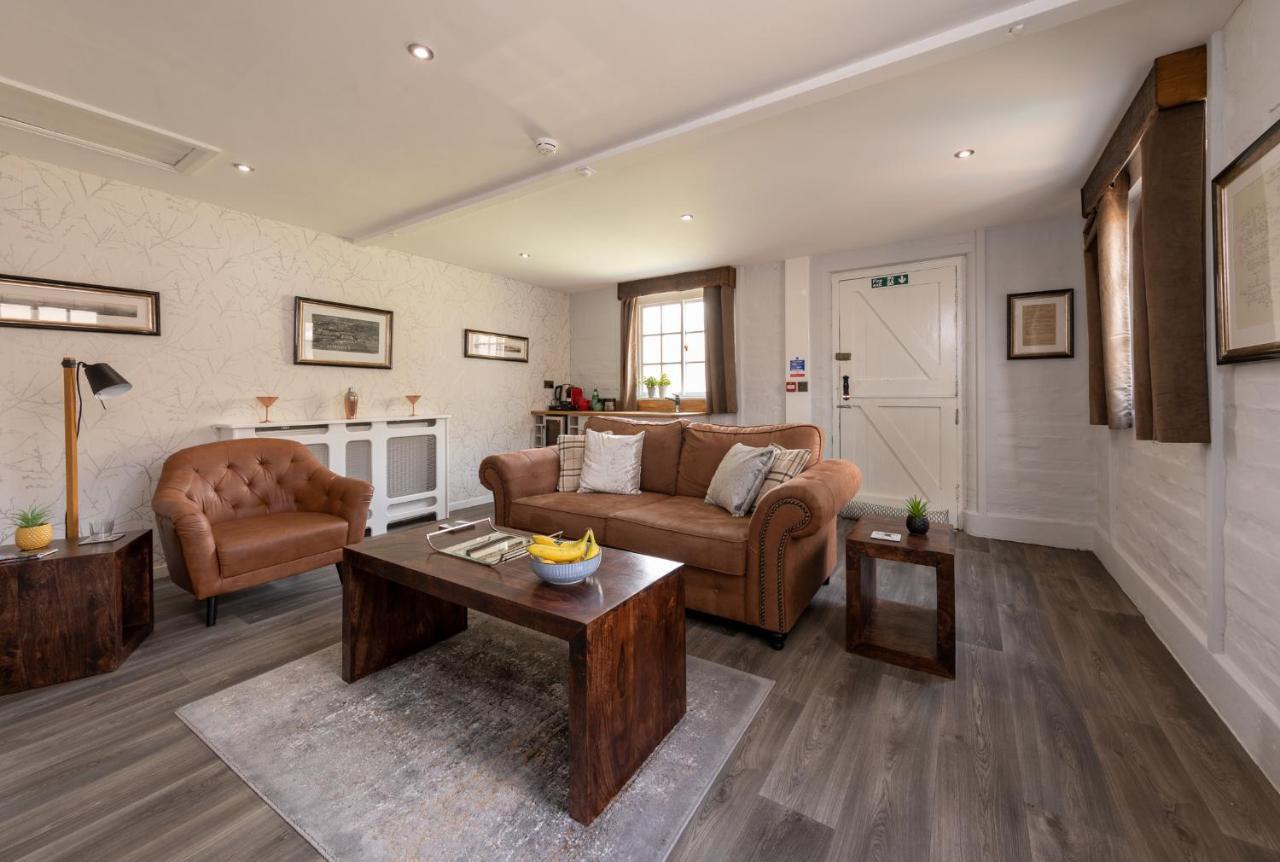 The Stable Suite At York Racecourse 외부 사진