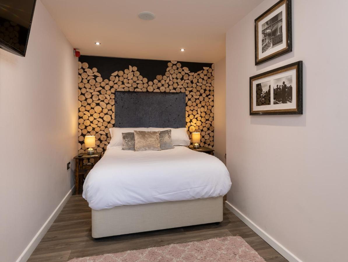 The Stable Suite At York Racecourse 외부 사진